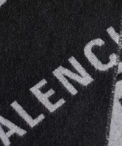 Balenciaga Macro Logo Scarf -Scarves popular store 02 11 2022 GH 685514 420BB 1077 3 1